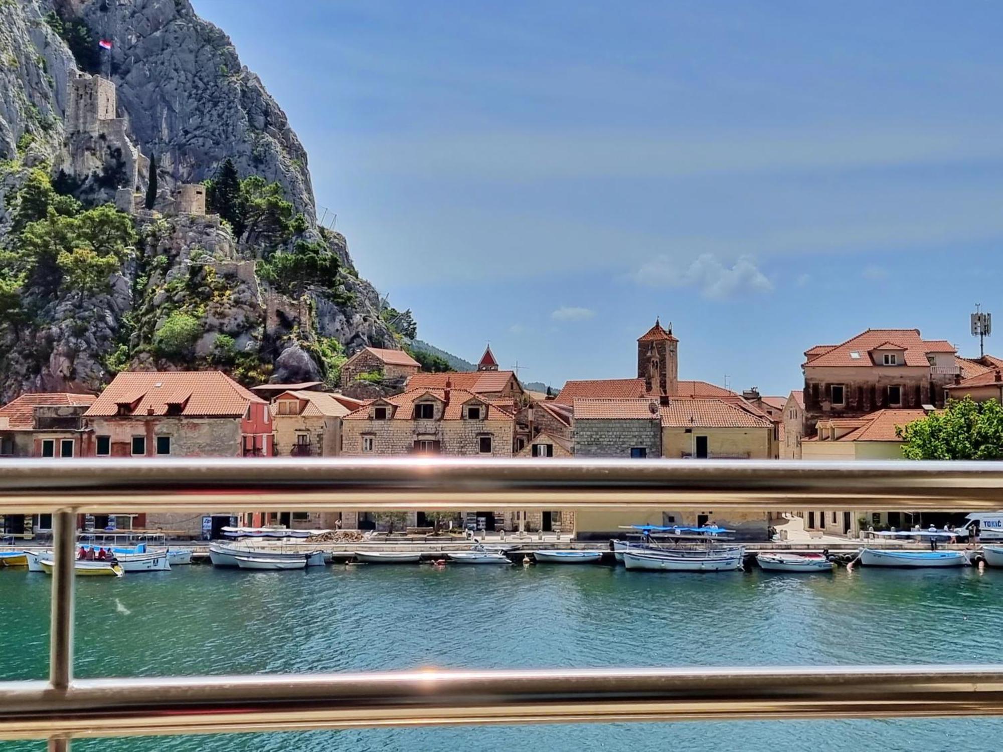 Mitra Zonata Blue Appartement Omiš Buitenkant foto