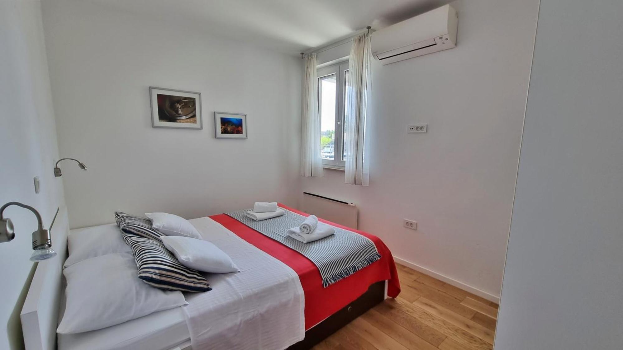 Mitra Zonata Blue Appartement Omiš Buitenkant foto