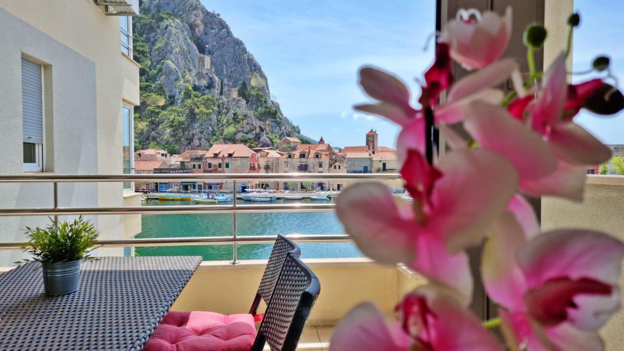 Mitra Zonata Blue Appartement Omiš Buitenkant foto