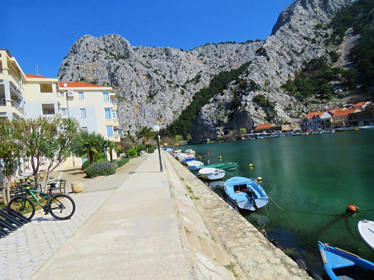 Mitra Zonata Blue Appartement Omiš Buitenkant foto