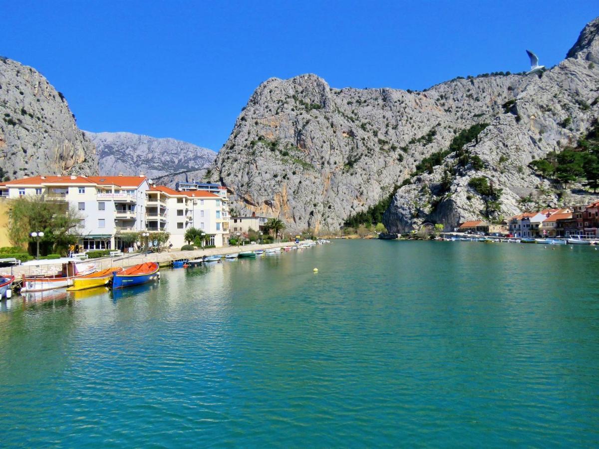Mitra Zonata Blue Appartement Omiš Buitenkant foto