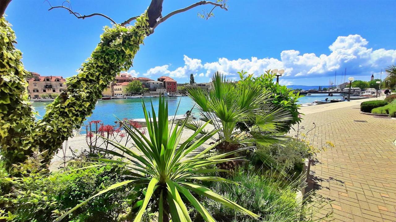 Mitra Zonata Blue Appartement Omiš Buitenkant foto
